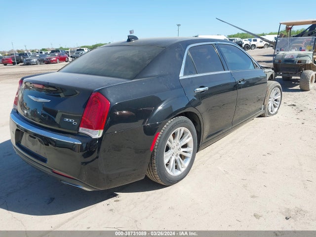 2C3CCAEG9GH207111 Chrysler 300C