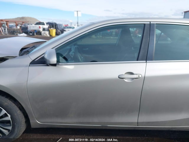 2016 TOYOTA CAMRY LE VIN: 4T4BF1FK6GR567453