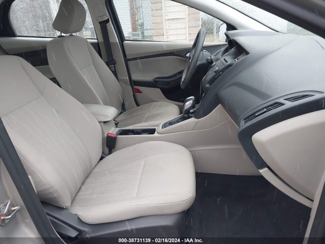 Ford FOCUS SE 2015 1FADP3F25FL262696 Image 5