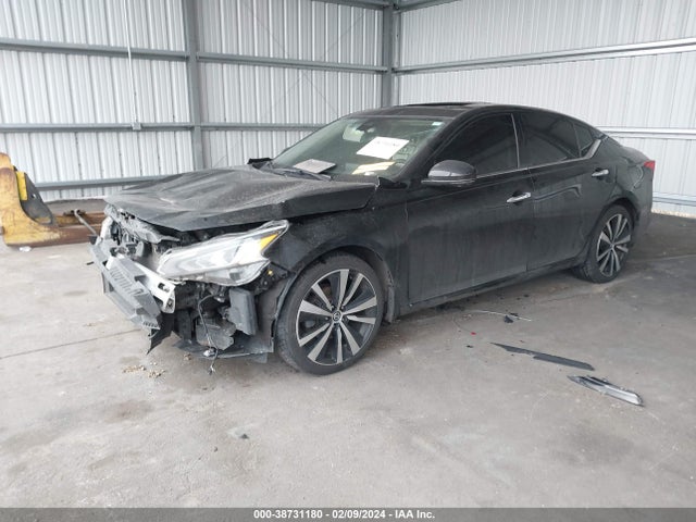 Nissan Altima 2.5 Platinum 2019 1N4BL4FW5KN300261 Image 2