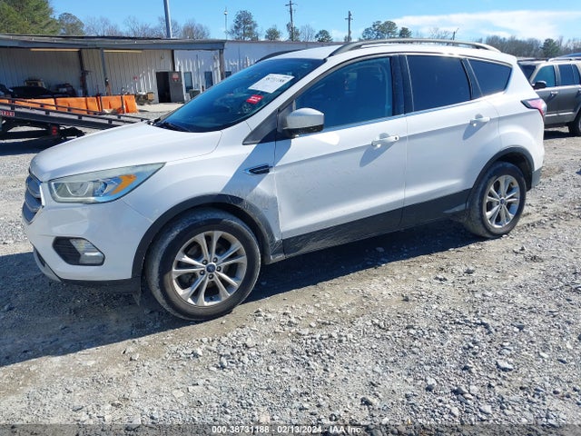 1FMCU0GD5HUB96432 Ford ESCAPE SE