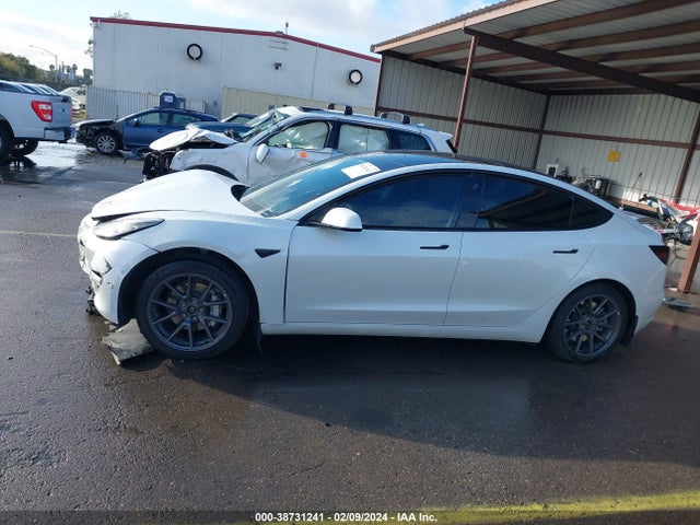 Tesla Model 3 Long Range Dual Motor All-wheel Drive 2021 5YJ3E1EB0MF003776 Image 14