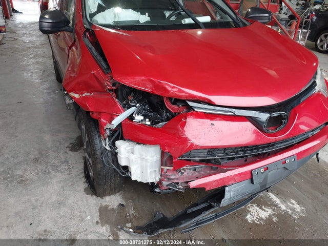 Toyota RAV4 LE 2016 JTMBFREV0GJ062373 Image 6