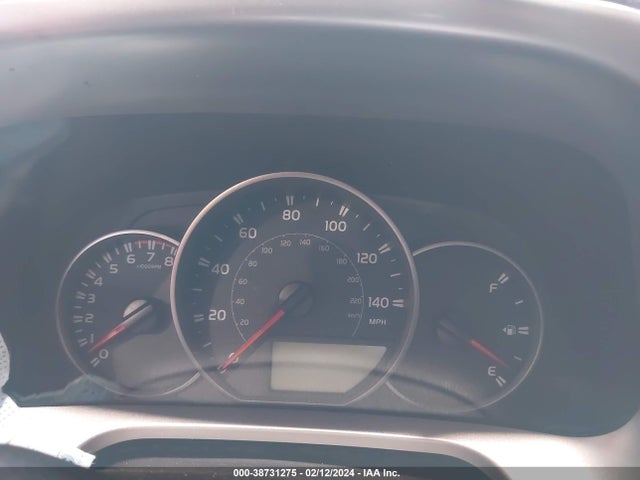 Toyota RAV4 LE 2016 JTMBFREV0GJ062373 Image 7