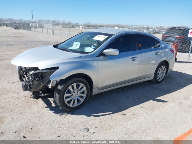 Nissan Altima 2.5 S 2014 1N4AL3AP2EC133220 Image 2