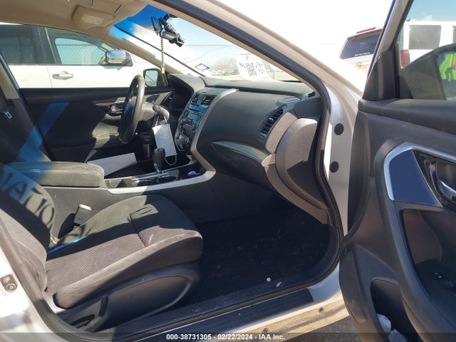 Nissan Altima 2.5 S 2014 1N4AL3AP2EC133220 Image 5