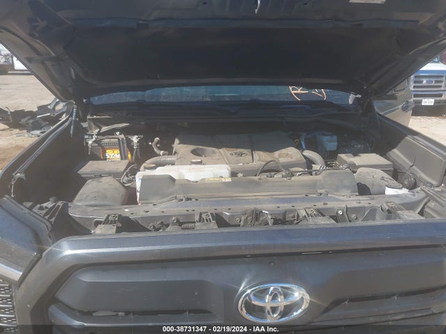 Toyota Tundra Sr5 2022 5TFLA5AB6NX004205 Image 10