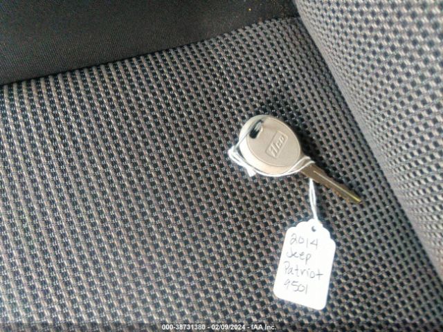 1C4NJPBA0ED849501 Jeep Patriot Sport