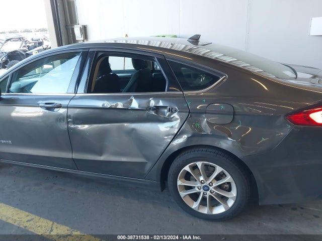 Ford Fusion Hybrid Se 2019 3FA6P0LU7KR179716 Image 6