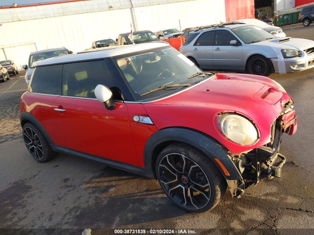 2008 MINI COOPER S WMWMF73578TV33194 Photo 0