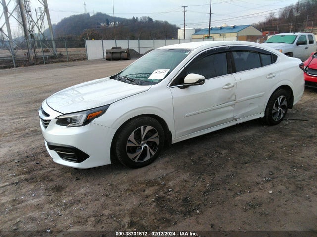 Subaru Legacy Premium 2021 4S3BWAC64M3004277 Image 2