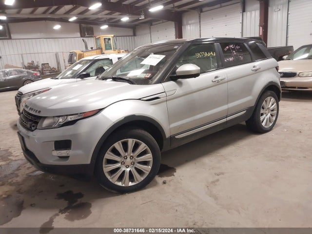 Land Rover Range Rover Evoque Prestige 2014 SALVV2BG3EH860232 Image 2