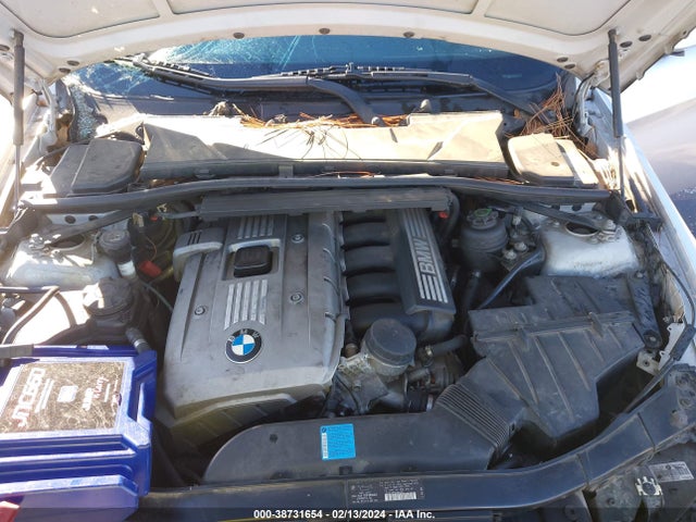 2006 BMW 325I VIN: WBAVB17556NK39902