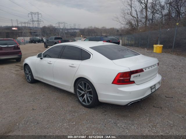 YV1A22MK2H1010356 Volvo S90 T6 Momentum