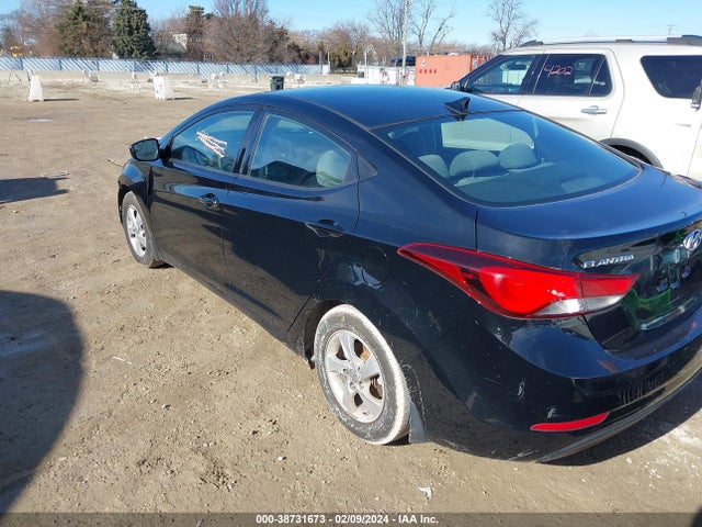 Hyundai ELANTRA SE 2015 5NPDH4AE7FH566552 Image 3