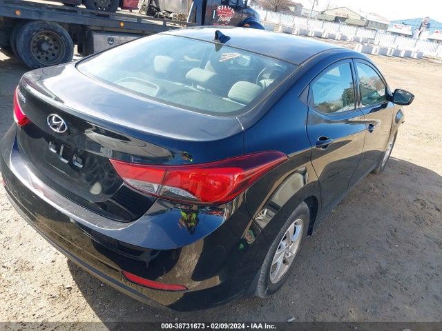 Hyundai ELANTRA SE 2015 5NPDH4AE7FH566552 Image 4