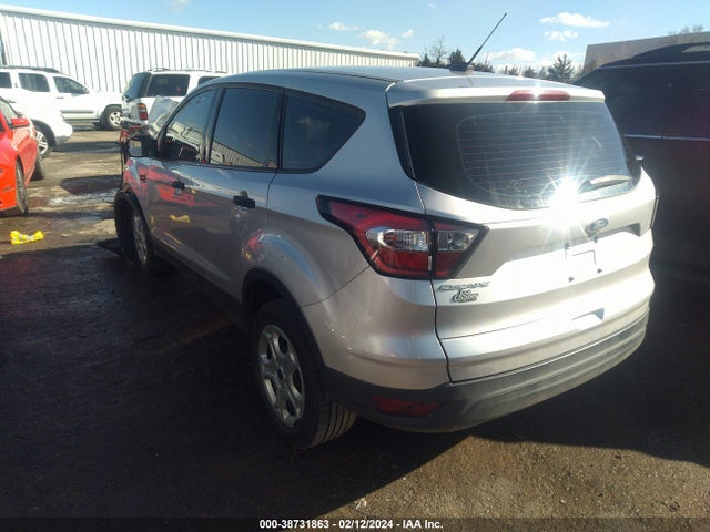 Ford ESCAPE S 2018 1FMCU0F78JUC45429 Image 3
