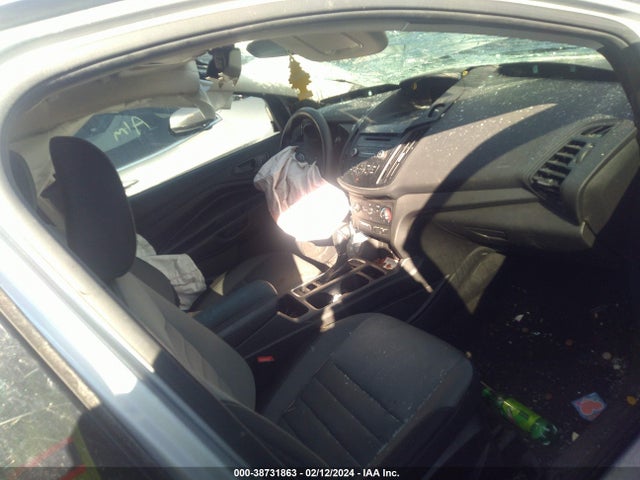 Ford ESCAPE S 2018 1FMCU0F78JUC45429 Image 5