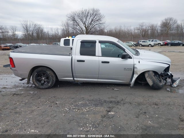 RAM 1500 Express Quad Cab 4x4 6'4 Box 2017 1C6RR7FG6HS631417 Image 13