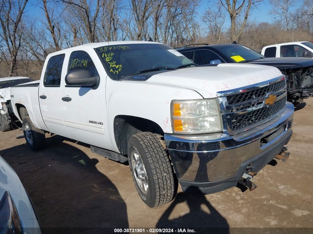 2014 1GC1KXE85EF158277 main image