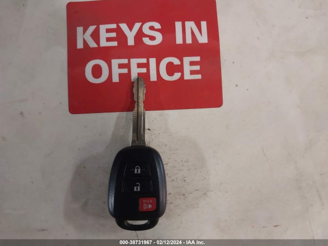 Toyota Rav4 Xle 2015 2T3RFREV8FW375430 Image 11