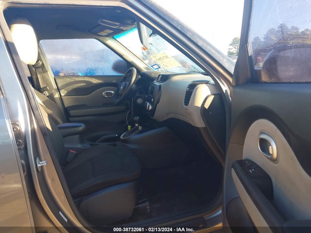 KIA Soul 2017 KNDJN2A28H7427754 Image 5
