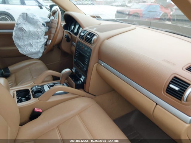 2010 PORSCHE CAYENNE WP1AA2AP7ALA06899 Photo 4