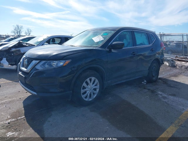 Nissan ROGUE S 2018 5N1AT2MV1JC721176 Image 2