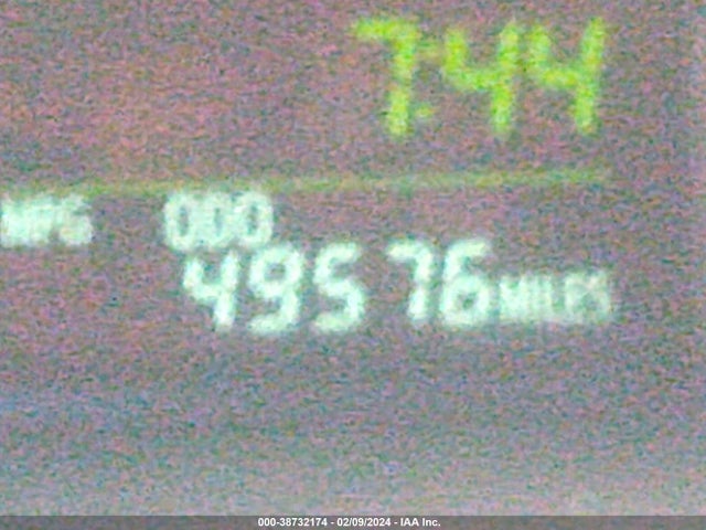 Toyota Prius V Two 2017 JTDZN3EU6HJ066368 Image 15