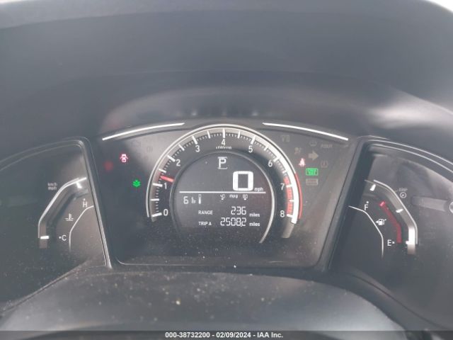 2HGFC2F50JH562317 Honda Civic Lx