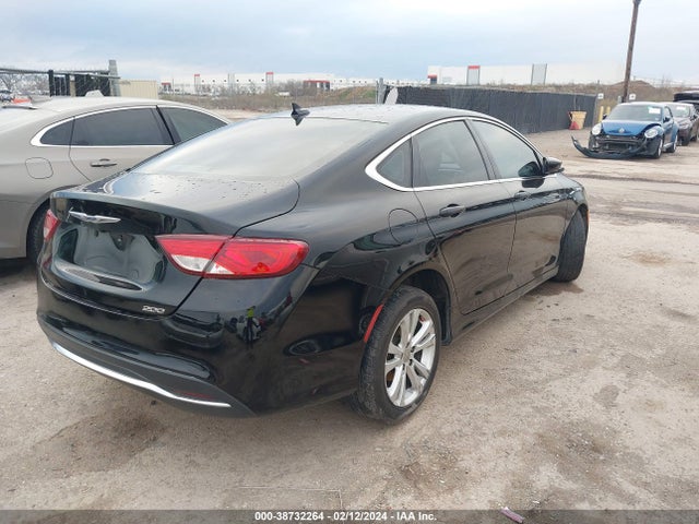 Chrysler 200 Limited Platinum 2017 1C3CCCAB8HN508273 Image 4