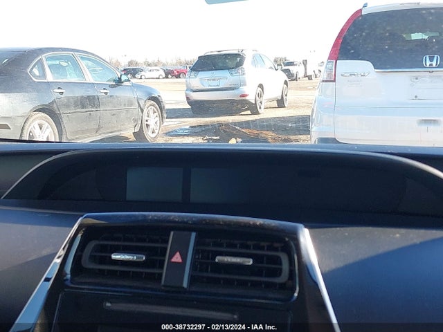 Toyota Prius Le 2019 JTDKARFU1K3079426 Image 15