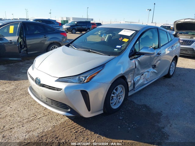 Toyota Prius Le 2019 JTDKARFU1K3079426 Image 2