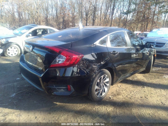 Honda CIVIC EX 2018 2HGFC2F72JH576818 Image 4