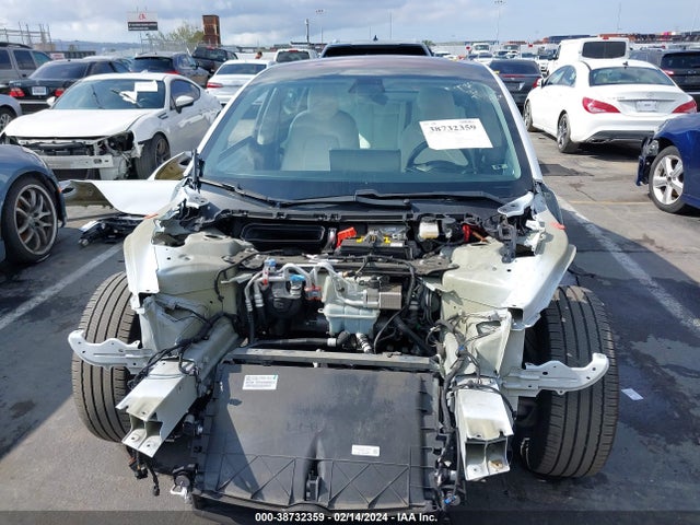 Tesla Model 3 Long Range/mid Range 2018 5YJ3E1EA7JF166413 Image 6