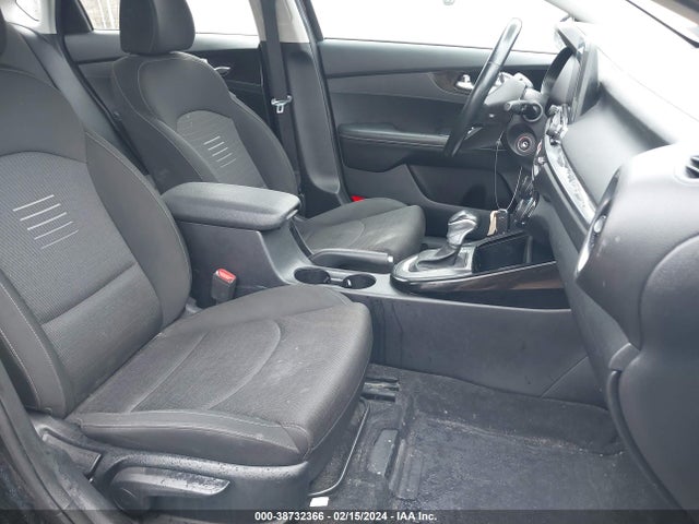 KIA FORTE S 2019 3KPF34AD8KE020095 Image 5