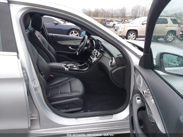 Mercedes-Benz C 300 2015 55SWF4KBXFU051433 Image 5