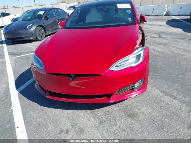 Tesla Model S Performance Dual Motor All-wheel Drive 2021 5YJSA1E47MF427898 Image 13