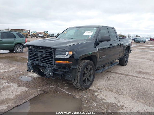 Chevrolet Silverado 1500 Custom 2017 1GCRCPEH2HZ286639 Image 2