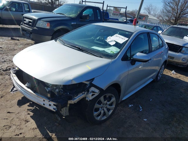 Toyota COROLLA LE 2021 5YFEPMAE1MP196366 Image 2