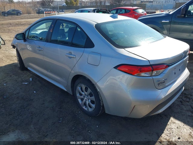 Toyota COROLLA LE 2021 5YFEPMAE1MP196366 Image 3