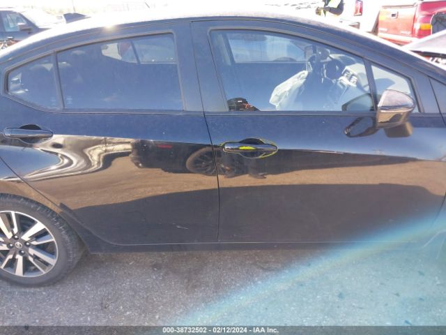 3N1CN8EV3ML924137 Nissan Versa Sv Xtronic Cvt