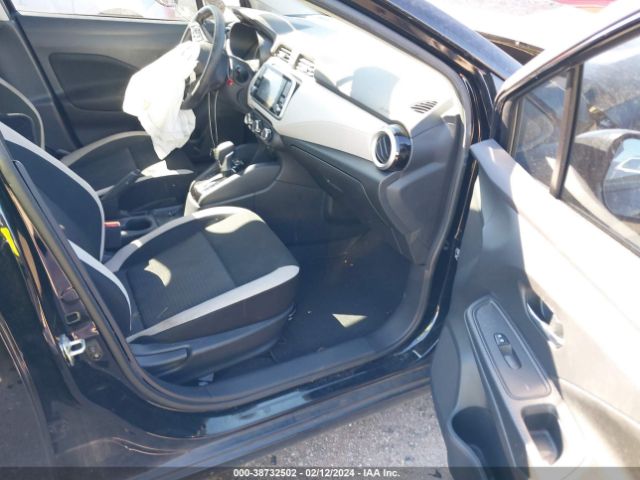 3N1CN8EV3ML924137 Nissan Versa Sv Xtronic Cvt