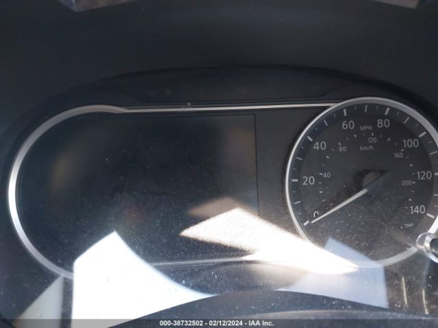 3N1CN8EV3ML924137 Nissan Versa Sv Xtronic Cvt