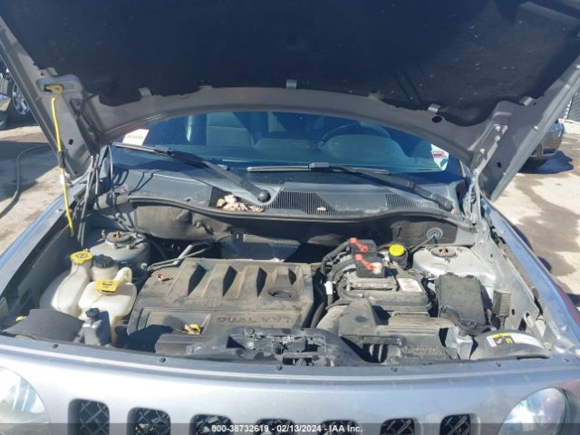 1C4NJRBB1GD805840 Jeep Patriot Sport Se
