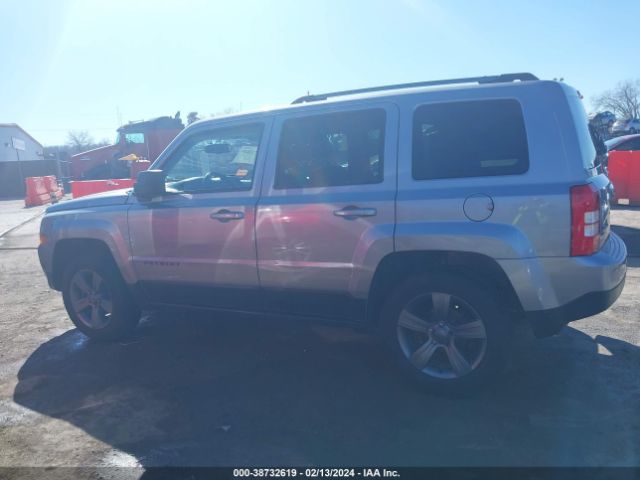 1C4NJRBB1GD805840 Jeep Patriot Sport Se