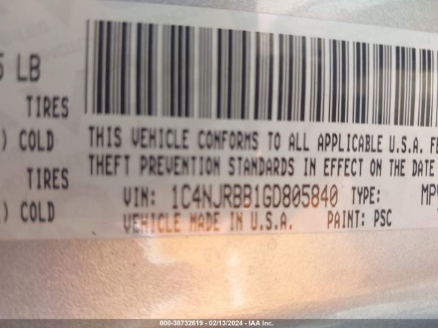 1C4NJRBB1GD805840 Jeep Patriot Sport Se