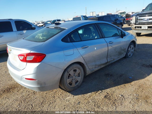 Chevrolet Cruze Ls Auto 2018 1G1BC5SM8J7143342 Image 4