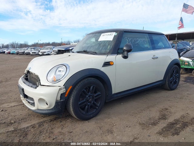 2012 MINI COOPER WMWSU3C58CT541903 Photo 1