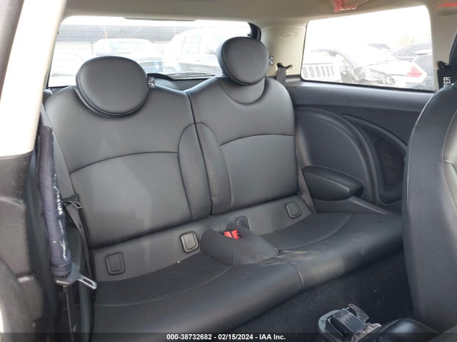 2012 MINI COOPER WMWSU3C58CT541903 Photo 7